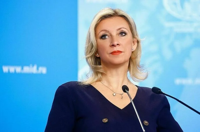 Захарова о проблемах Европы: ЕС пытается нащупать что-то, кроме дна