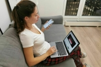 Предпринимательниц предложили освободить от налогов на год после рождения ребенка