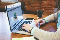 В финал конкурса женских бизнес-проектов в АТЭС вышли 13 участниц