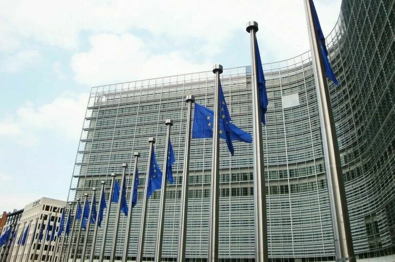 Belga: Еврокомиссия не смогла убедить Бельгию использовать российские активы