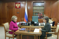 Матвиенко: Важно, что РЭЦ продвигает несырьевой сектор экономики