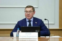 Сенатор Якушев заявил о проблемах с размещением актуальной информации в системе ЖКХ