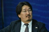 Депутат развеял мифы о модных косметологических процедурах