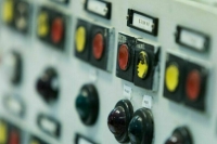 Путин: Россия начнет серийное производство малых АЭС