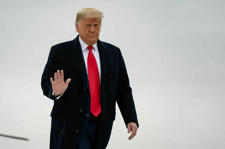 Трамп: США скоро введут очень мощные санкции против России