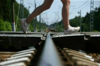 Нарушителей на железной дороге разрешат штрафовать с камер