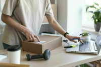 Мизулина сообщила правоохранителям о продаже на маркетплейсах запрещенных товаров