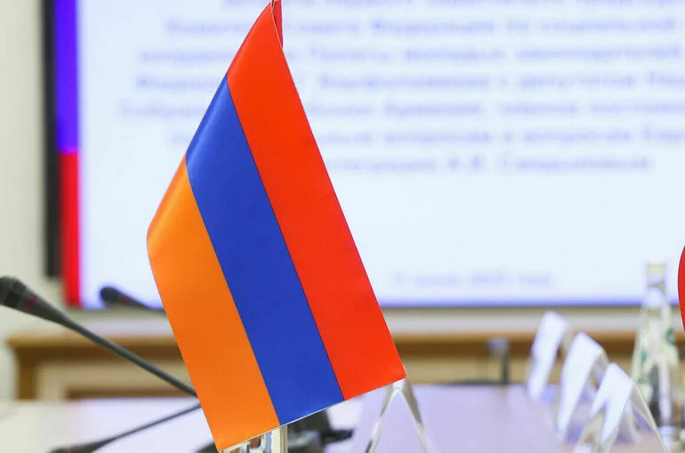 МИД Армении: Вопрос выхода страны из ОДКБ не обсуждается