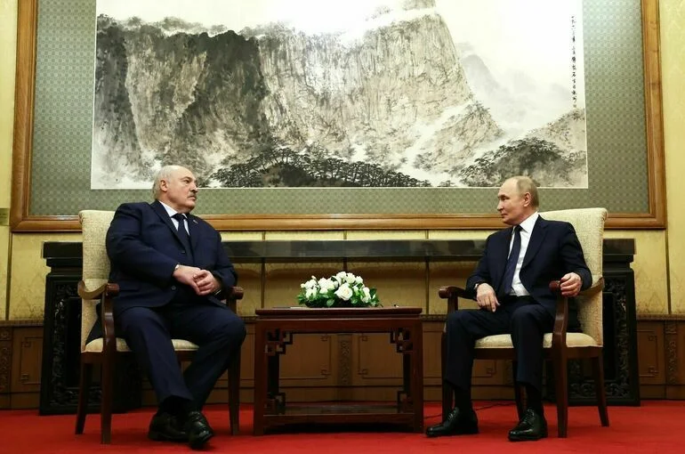 Лукашенко предложил Путину провести переговоры по Украине в Минске