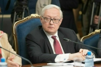 Рябков: Россия не готова обсуждать версии плана Трампа публично