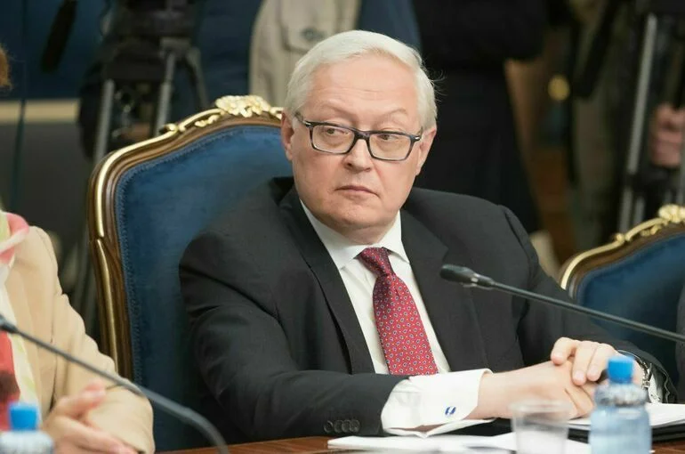 Рябков заявил о массовых попытках спекулировать на теме контактов по Украине