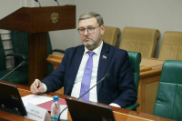 Сенатор Косачев назвал рост расходов РФ на оборону реакцией на расширение НАТО