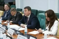 Сенатор Абрамов призвал активнее развивать несырьевой экспорт в Китай