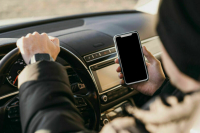 В Петербурге предупредили о фейковых приложениях для дорожных камер