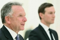 Уиткофф и Кушнер попробовали блюда русской кухни в московском ресторане