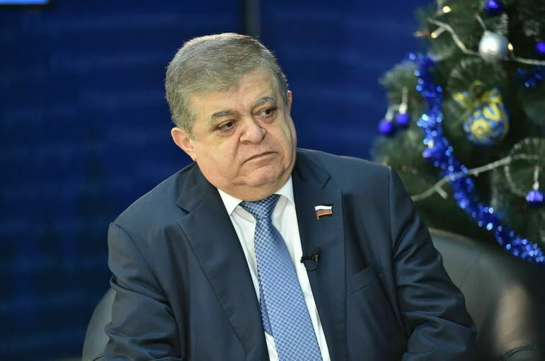 Сенатор Джабаров разъяснил, что привело к расколу Украины