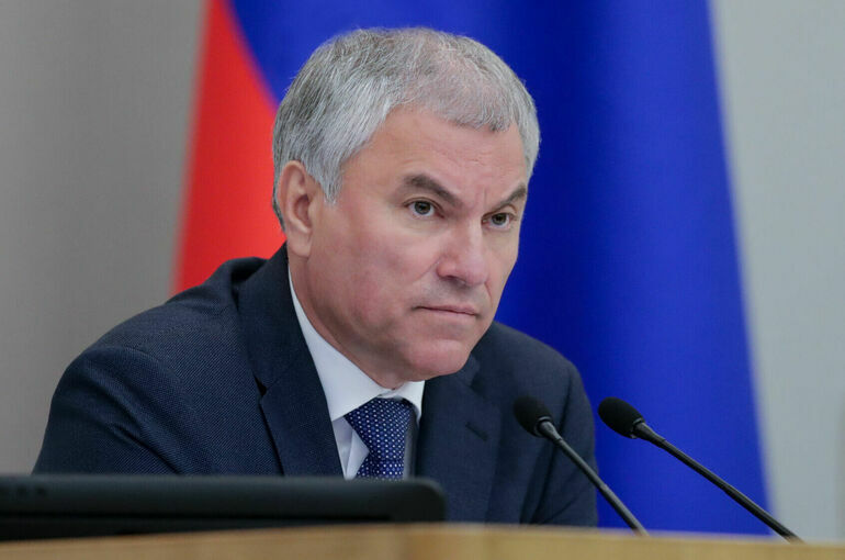 Володин: В Госдуме ждут от Правительства ежегодных докладов по Байкалу