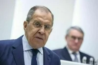 Глава МИД РФ: Трамп не спешит отменять санкции против России