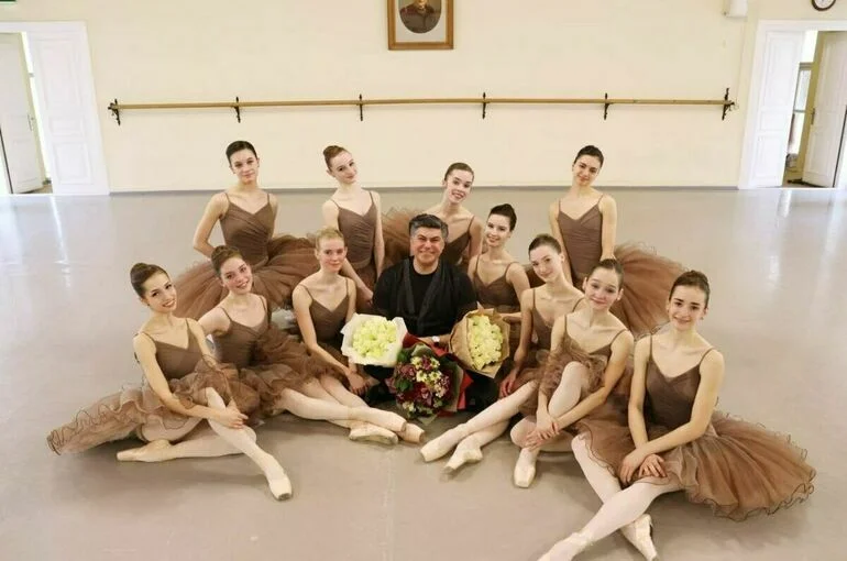Цискаридзе поблагодарил Совфед за поддержку закона об интернатах в сфере культуры