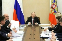 Путин: Уровень бедности в России к 2036 году должен опуститься ниже 5%