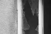 Два человека погибли при атаке беспилотников на Саратов