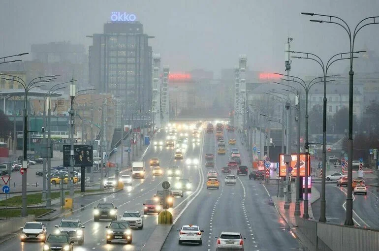 Синоптик рассказал, когда потеплеет в Москве