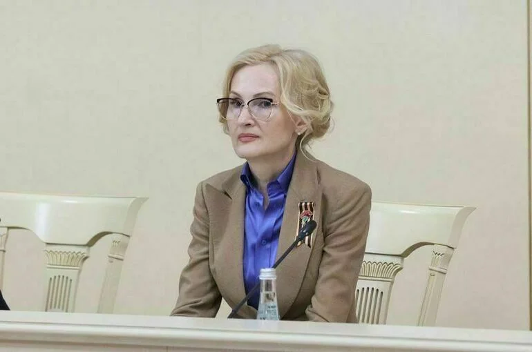 Депутат Яровая предложила разработать рекомендации по профилактике «школьных» болезней