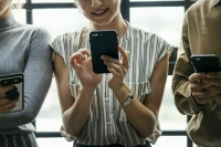 В мессенджере MAX заработал режим семейной защиты от мошенников