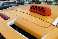 Госдума рассмотрит смягчение правил локализации для самозанятых таксистов