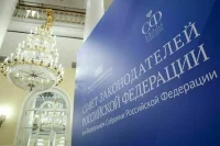 Сельских медиков предлагают поддержать служебным жильем