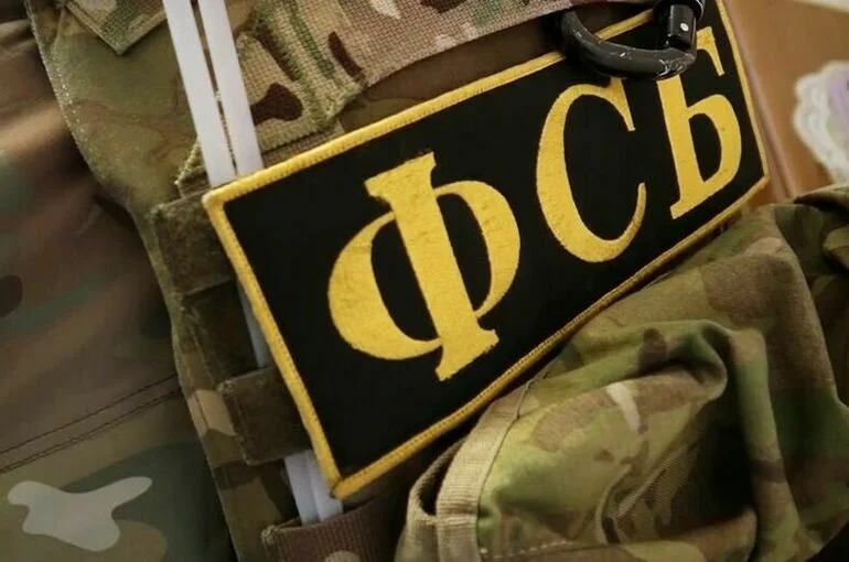 В Сочи задержали отца и дочь, планировавших вступить в ряды ВСУ
