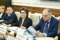 Сенатор Карелова: Новый поток курса по развитию коренных народов запустят в марте
