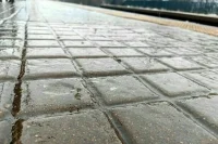 Синоптик рассказал, долго ли в Москве будет гололедица
