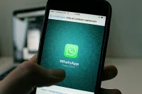 Россияне пожаловались на массовый сбой в WhatsApp*