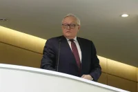 МИД: Россия готова зафиксировать юридически, что не будет нападать на ЕС и НАТО