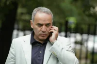 Шахматиста Каспарова* заочно арестовали по делу об оправдании терроризма