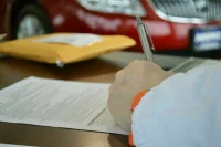 Навязывание дополнительных услуг обернется штрафами до полумиллиона рублей