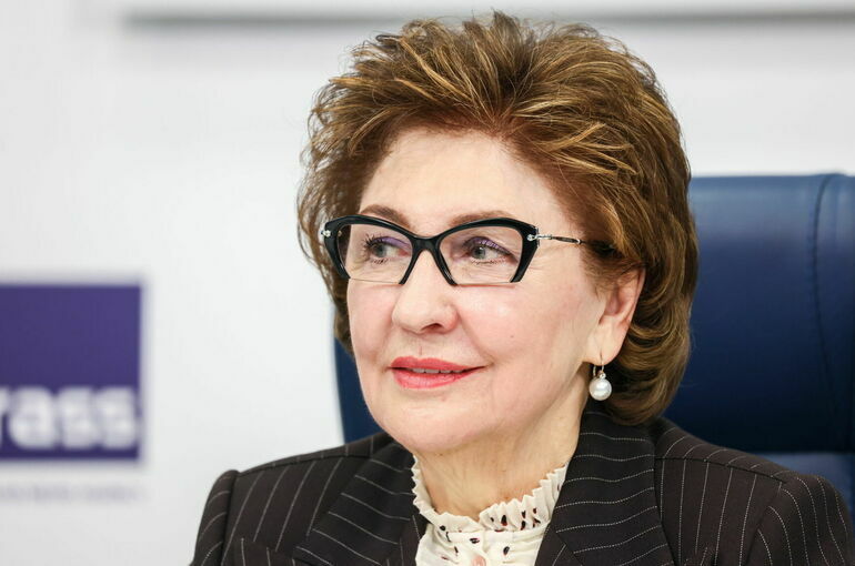 Мама может: как женщины будут помогать в работе с искусственным интеллектом