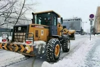 Кому жаловаться на снег на дорогах