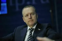 Депутат Бахарев рассказал, как планируют победить кредитных мошенников
