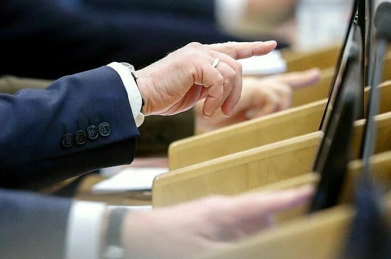 Госдума приняла в I чтении законопроект о повышении качества детского отдыха