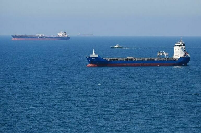 Танкер, зафрахтованный казахстанской компанией, подвергся атаке БПЛА