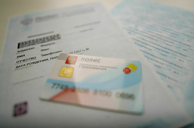 Трансплантацию почки и пересадку руки россиянам сделают по полису ОМС