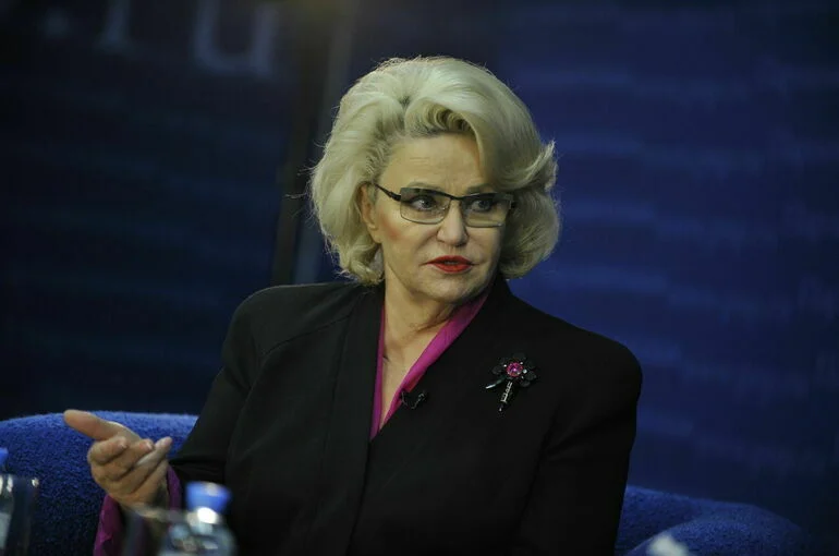 Депутат Останина предложила изменить систему финансирования роддомов в стране
