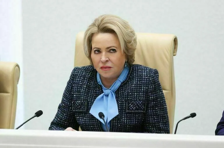 Матвиенко выразила соболезнования в связи с гибелью людей в железнодорожной катастрофе в Таиланде