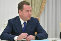 Медведев заявил о сбывающихся «абсурдных» прогнозах в мировой политике