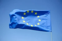 В Еврокомиссии допускают разморозку пошлин против США