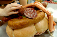 Эксперимент по маркировке мясных изделий предложили продлить до 31 августа