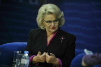 Депутат призвала к скорейшему принятию закона о психологической деятельности