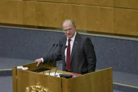 Зюганов призвал защитить Кубу от внешних угроз
